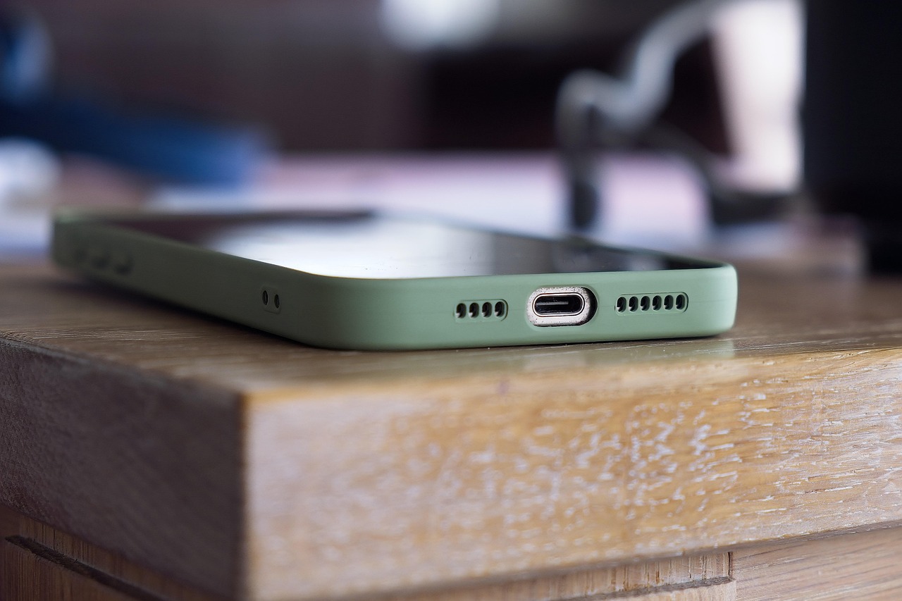 Acti Raises $5.3M to Turn Smartphone Keyboard into an AI Agent Hub