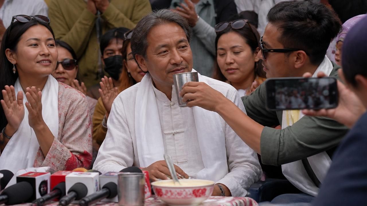 Indian Activist Sonam Wangchuk Ends 26-Day Hunger Strike as 'Cockroach' Protests Escalate