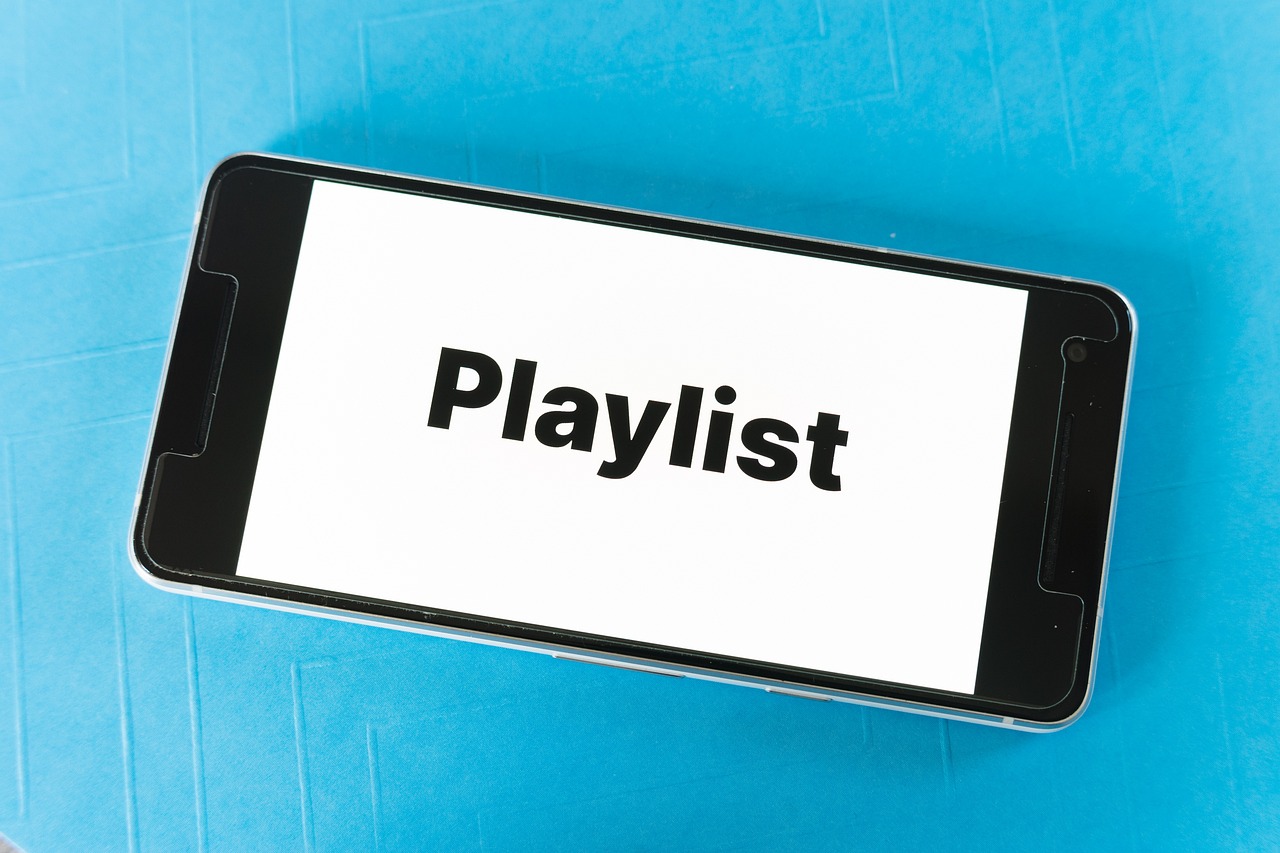 Spotify Overhauls Playlists with AI-Powered Customization Tools