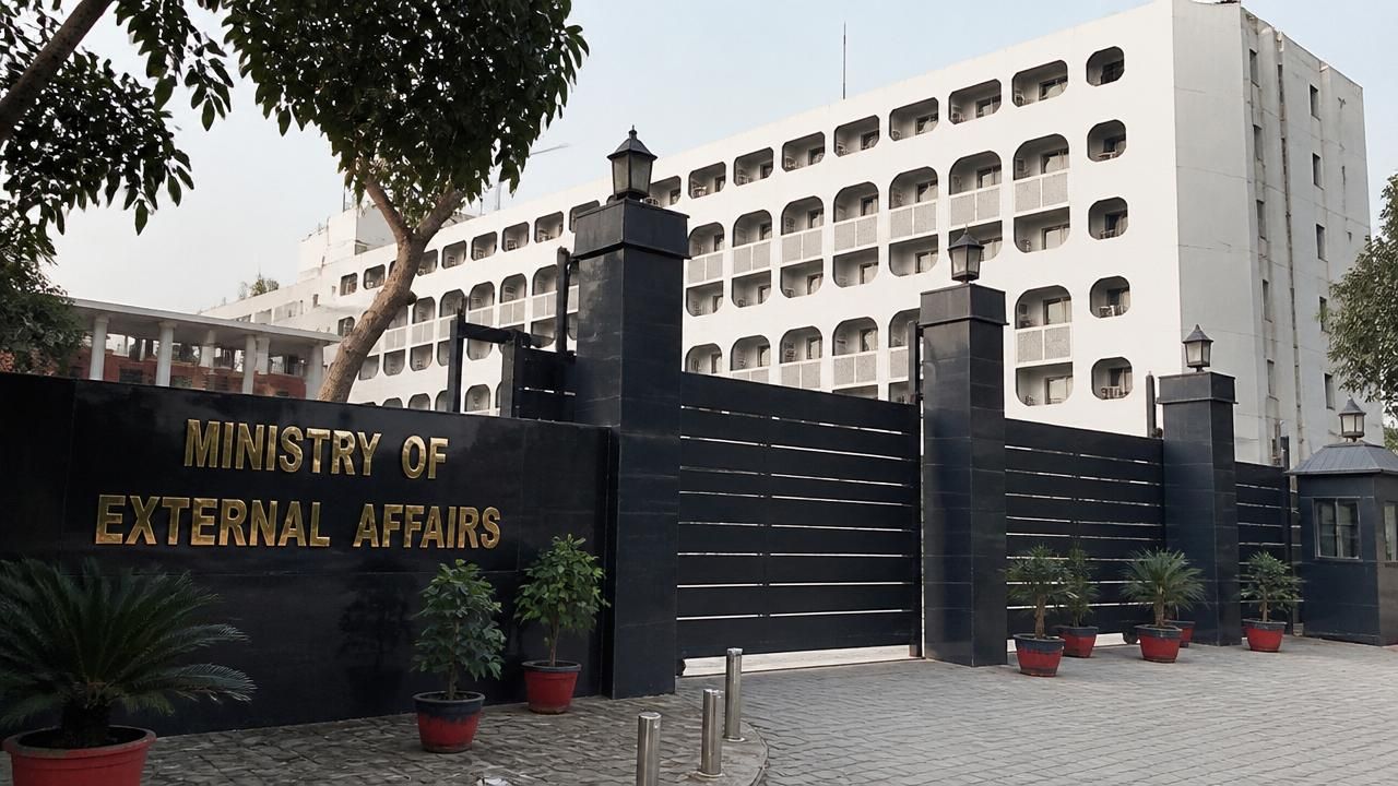 India Summons Both Russian and Ukrainian Envoys After Fatal Black Sea Attacks on Merchant Ships