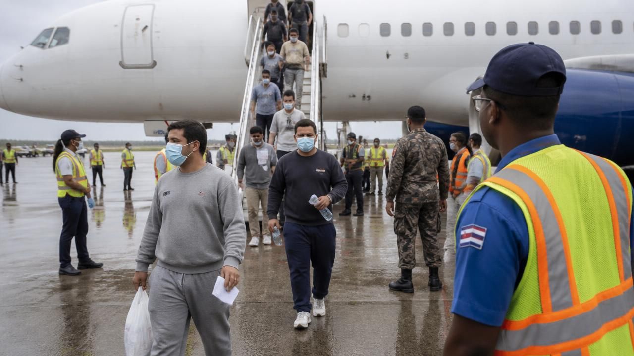 US Deports First 20 of 1,200 Migrants to Liberia Under Trump Deal
