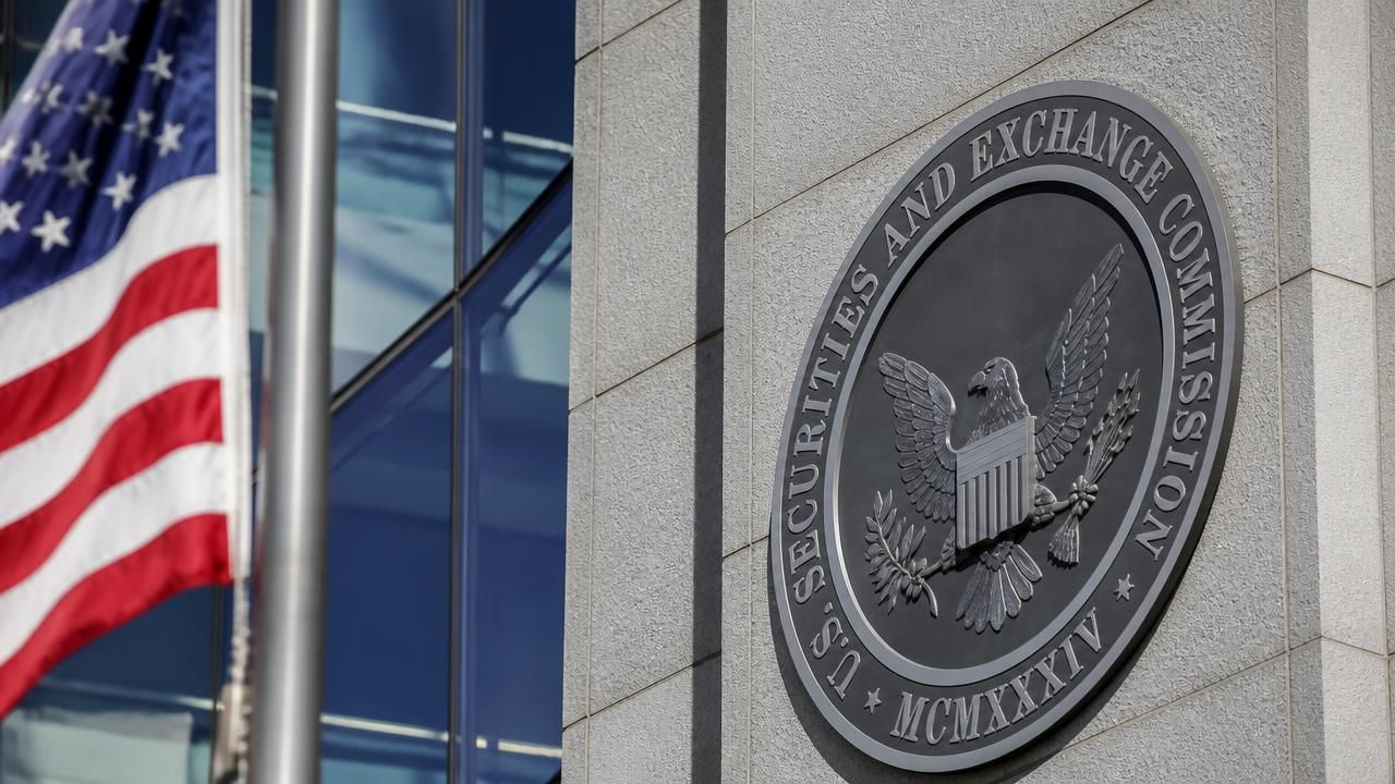 SEC Subpoenas Wall Street Banks Over Near-Collapse of AI Hedge Fund Situational Awareness