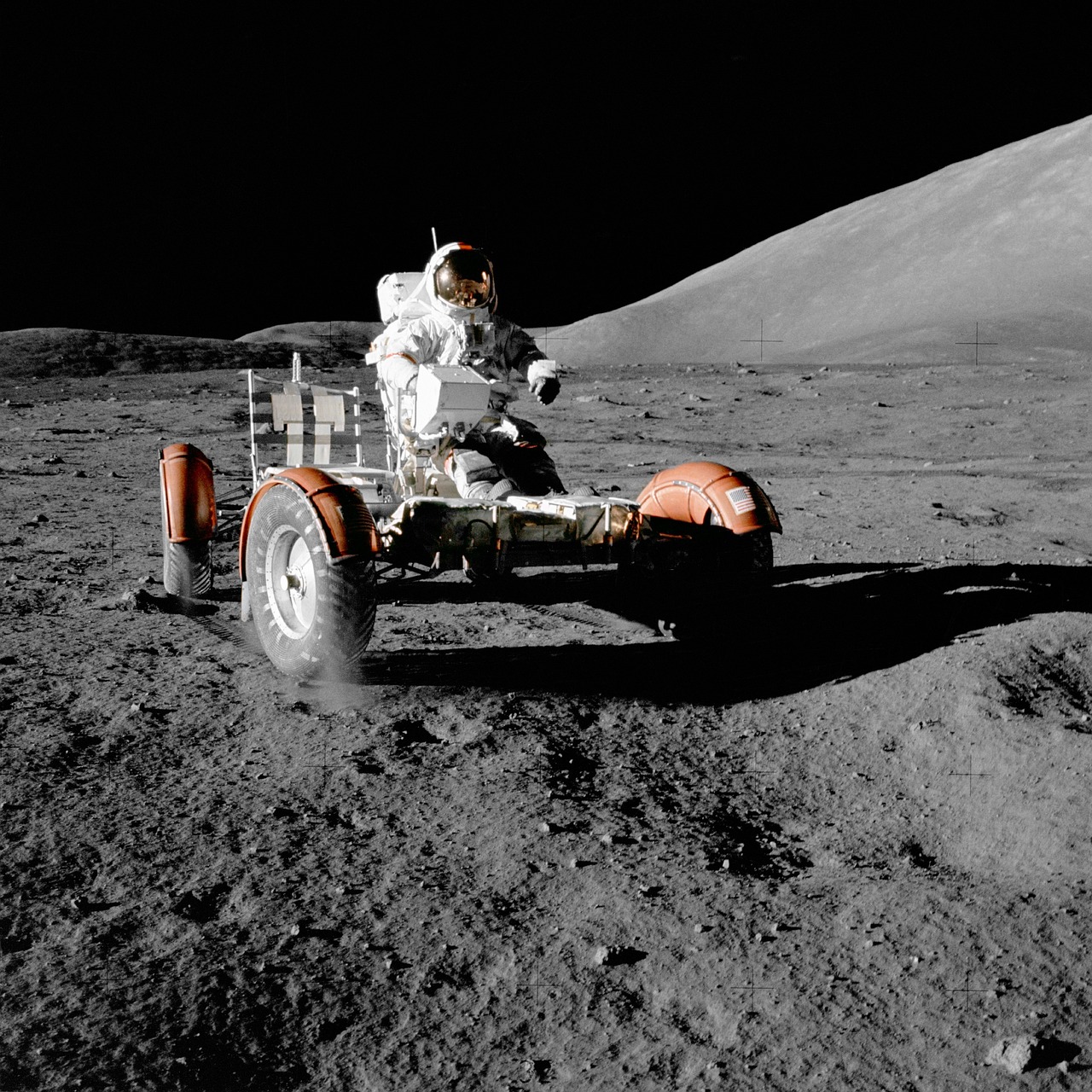 NASA's Curiosity Rover Marks 5,000 Martian Days, Defying Expectations and Climbing New Heights