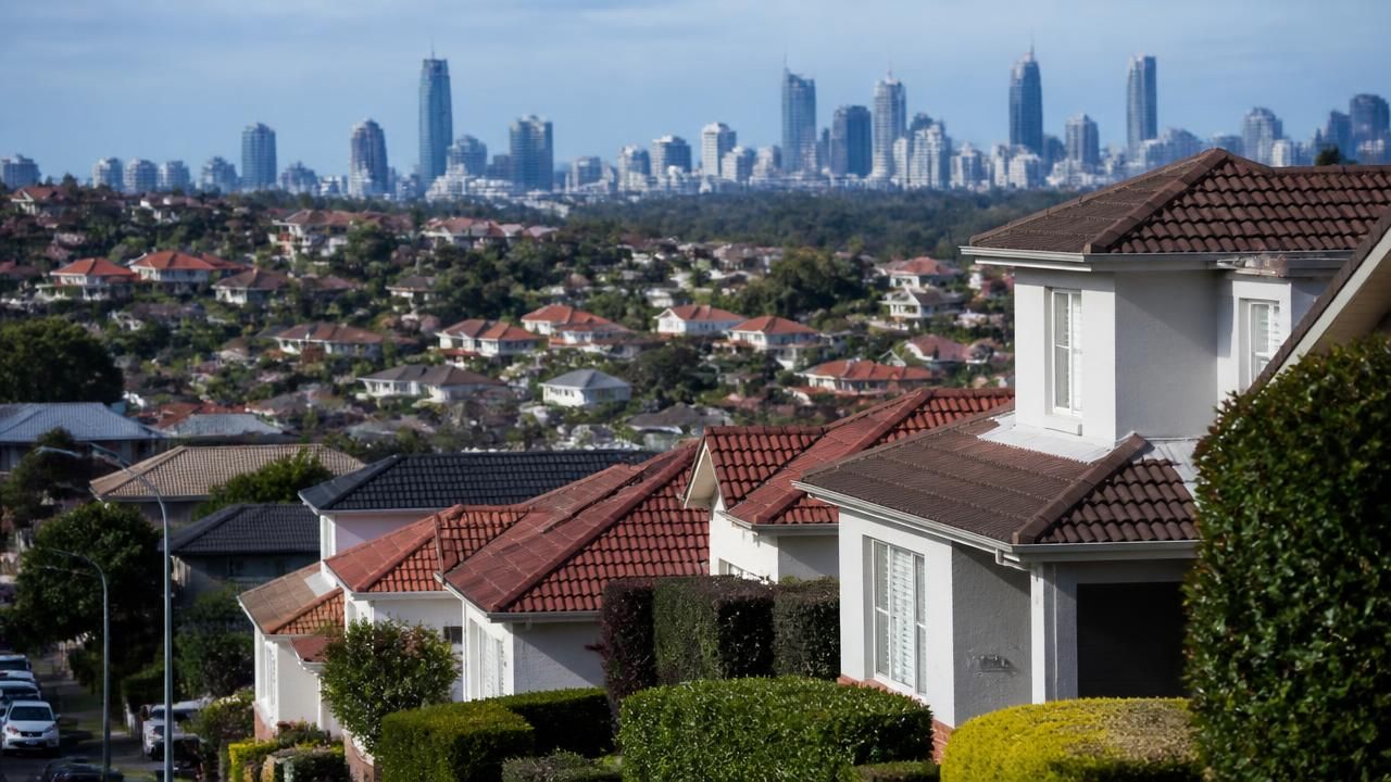 Australia's Housing Downturn Deepens as Prices Fall for Sixth Straight Month