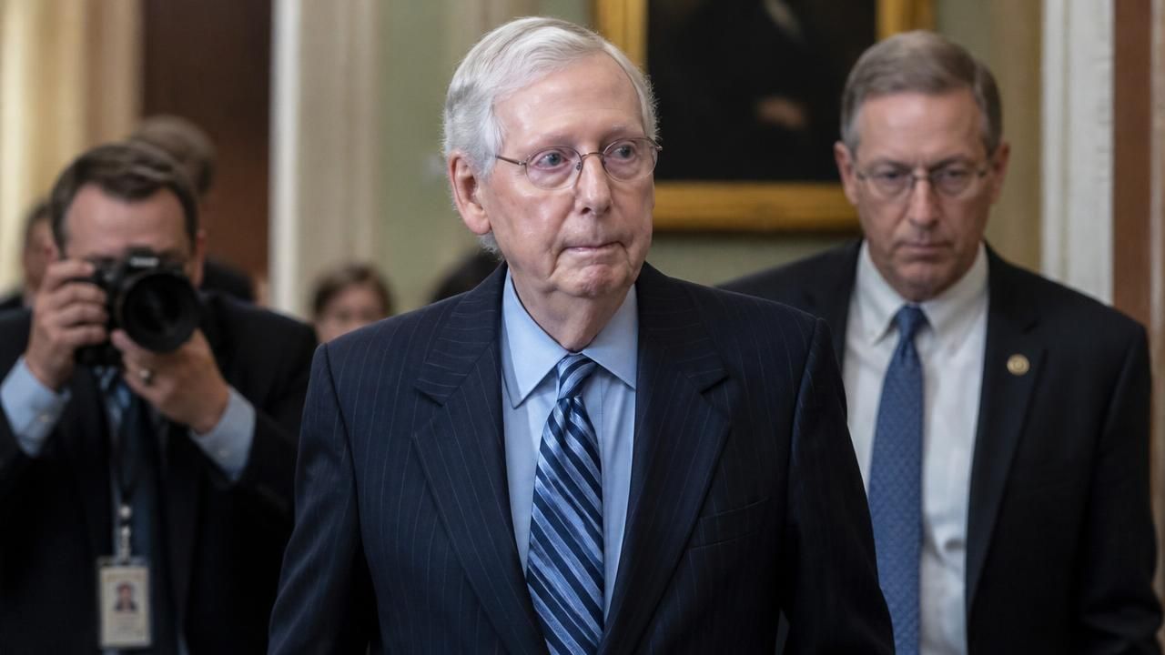 McConnell Returns to Senate After 13-Week Absence, Ending Months of Speculation