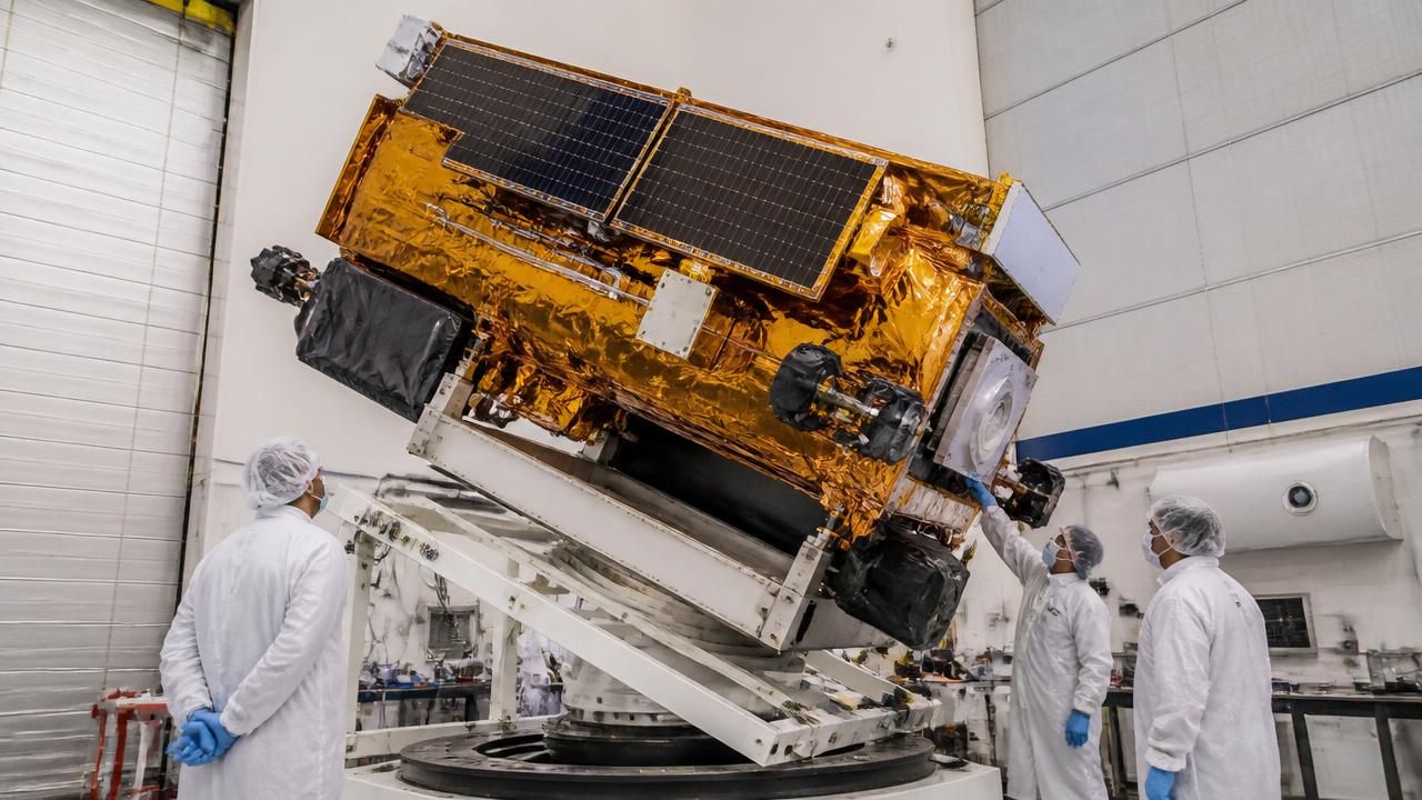 NASA Abandons Swift Observatory Rescue as Boost Mission Fails, Telescope Faces Reentry