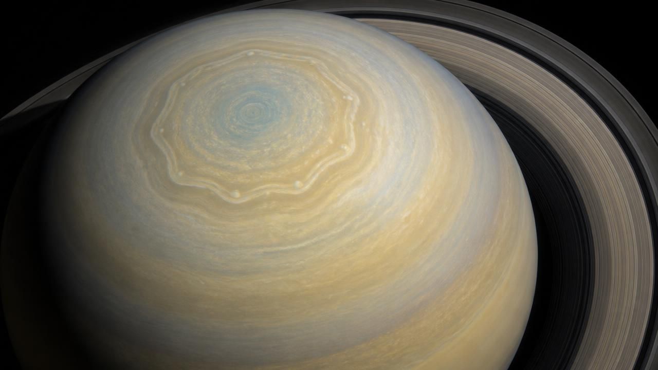 Hubble Spots New Decagon Shaping Saturn's South Pole Atmosphere