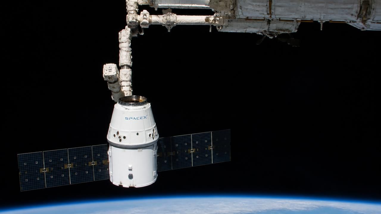 SpaceX Delivers Final Solar Arrays to ISS, Completing Historic Power Upgrade