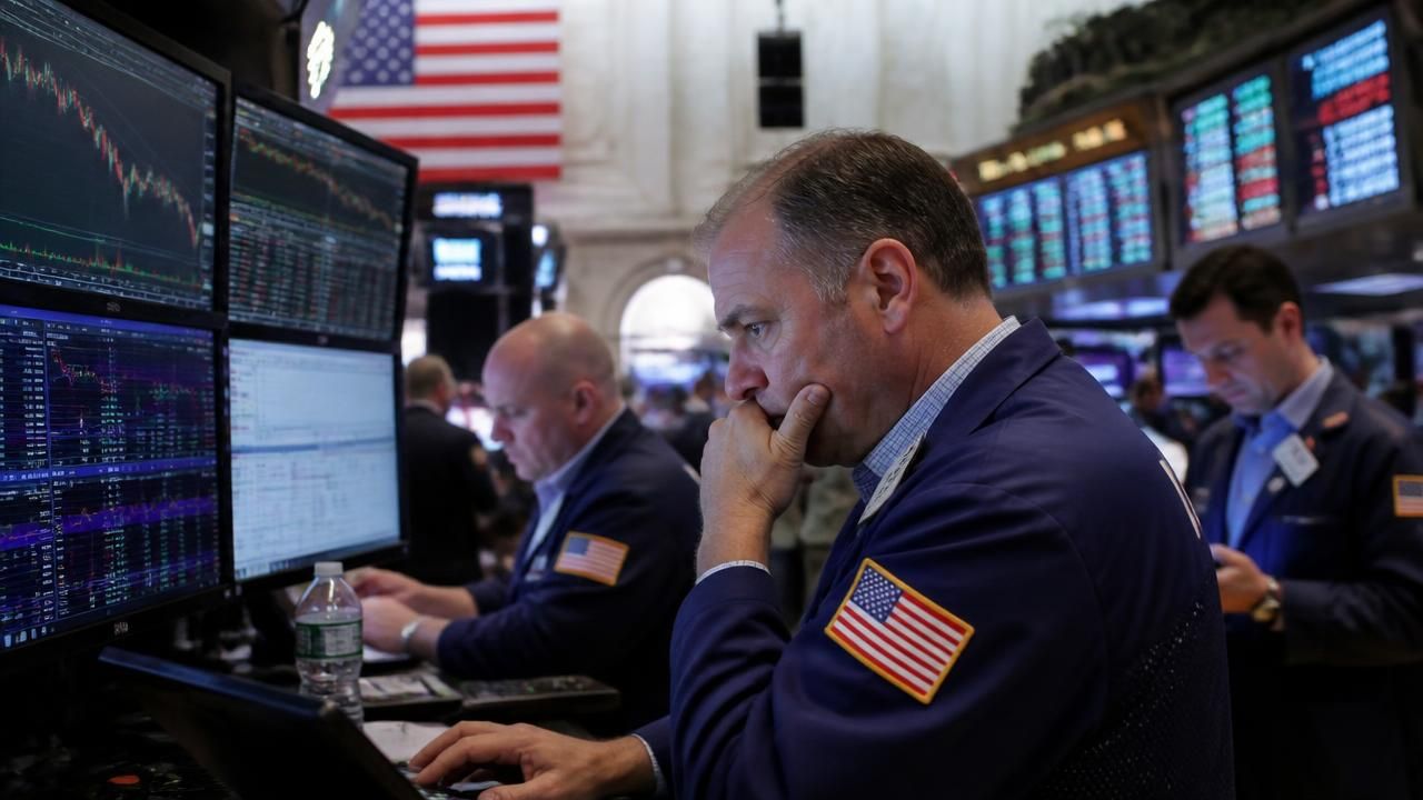 Nasdaq Futures Whipsaw as AI Rally Falters, Oil and Iran Tensions Weigh on Wall Street